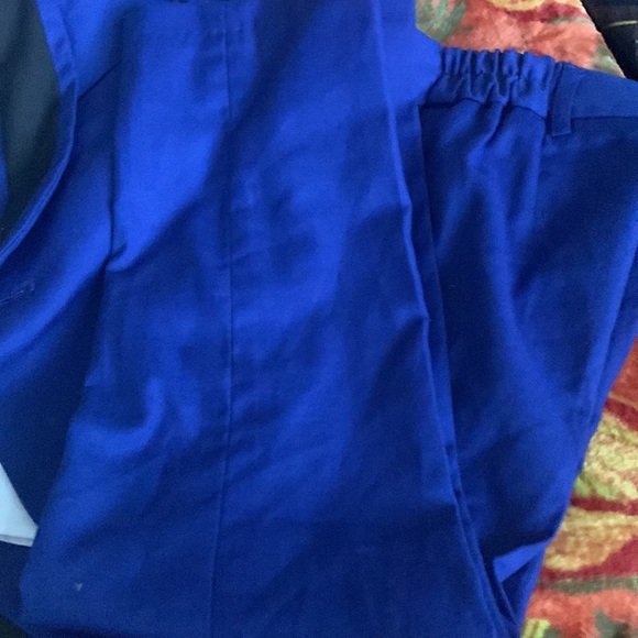 Kids World 4T Suit - Picture 4 of 7